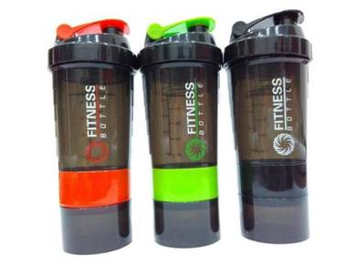 Milk fiber on whey protein shaker bottle botol air