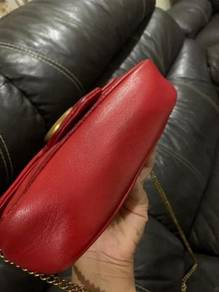 GUCCI Sling Bag - Red Leather