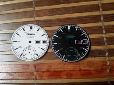 Seiko Helmet Dial watch