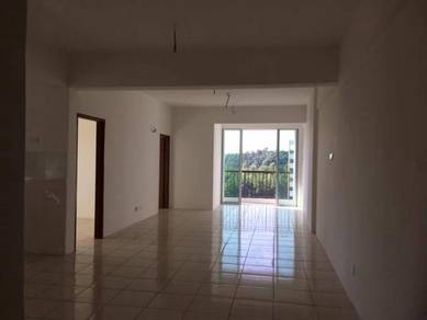 Green Suria Apartment, Cheras, Bandar Tun hussein onn , 1222sqft
