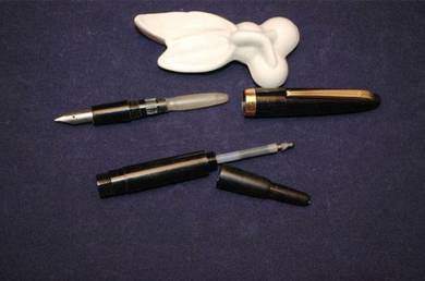 Antique fountain pen for sale, plastic, dual tip