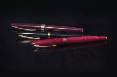 Antique fountain pen for sale, plastic, dual tip