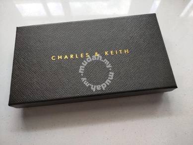 dust bag charles and keith