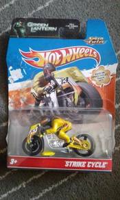 Hotwheels moto Strike Cycle