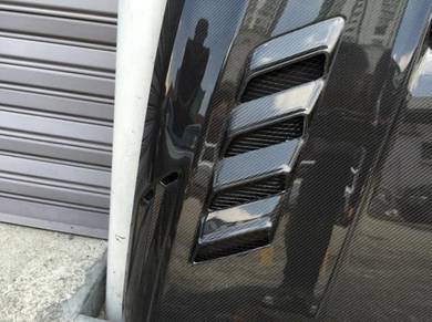 Mercedes W176 Carbon Fiber Bonnet Hood Varis