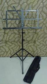 Foldable Music Stand