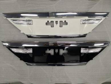 Vellfire Alphard anh20 facelift NFL Plate Garnish