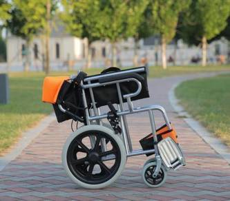 Lightweight Wheelchair Kerusi Roda 1