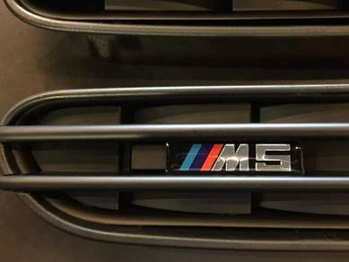 BMW E60 M5 Fender grille BMW M5 Bodykit BMW M5