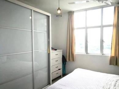 Midfields Condominium Sungai Besi (WELL MAINTAIN UNIT WITH NICE VIEW)