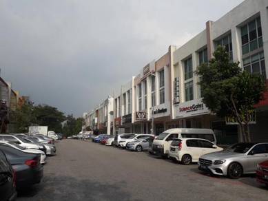 3 Storey CORNER Shop at Putra Point, Putra Heights