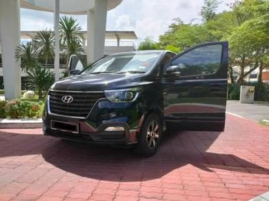 Starex Royale MPV