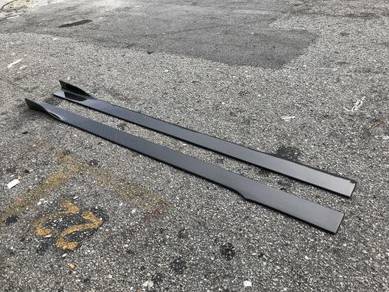 Volkswagen MK5 MK6 MK7 carbon side skirt