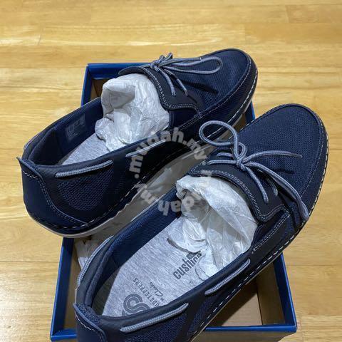 clarks step maro wave