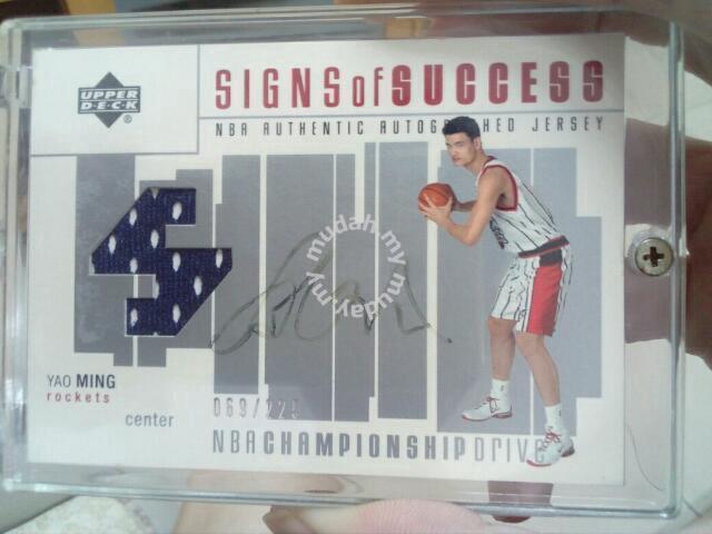 yao ming autographed jersey