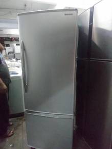 Refrigerator fridge peti ais sejuk panasonic