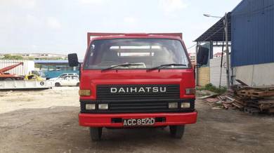 Daihatsu 3 tan kargo