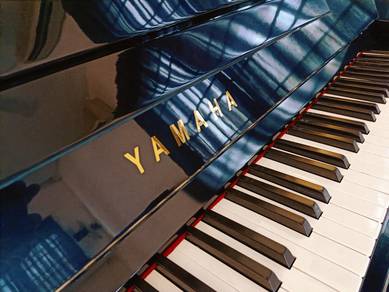 Yamaha Upright Piano P2H