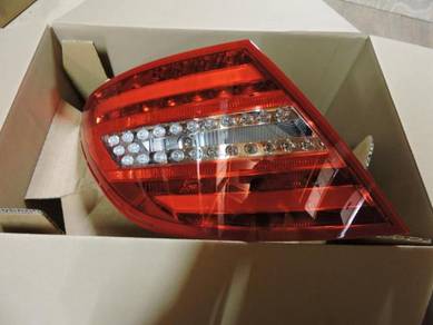 Mercedes C-class W204 New Facelift LED Tail Lamp