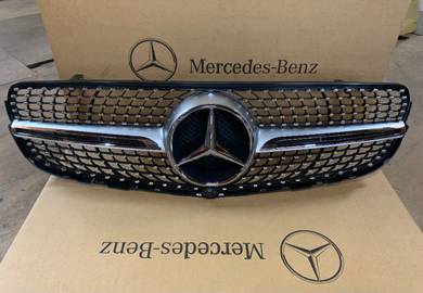 Mercedes Benz GLC Front Grille With Diamond Style